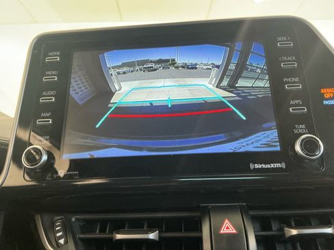 Certified 2020 Toyota C-HR LE FWD image 29