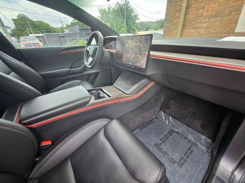 Used 2023 Tesla Model X AWD/4WD image 57