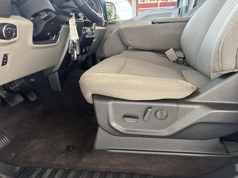 Used 2020 Ford F150 XLT w/ Equipment Group 302A Luxury AWD/4WD image 18