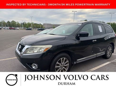 Used 2015 Nissan Pathfinder SL w/ SL Tech Package image 10
