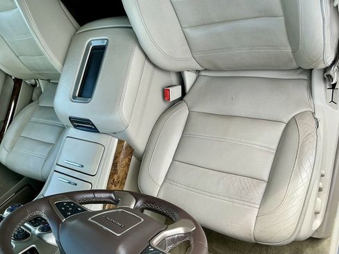 Used 2015 GMC Yukon Denali w/ Touring Package image 41