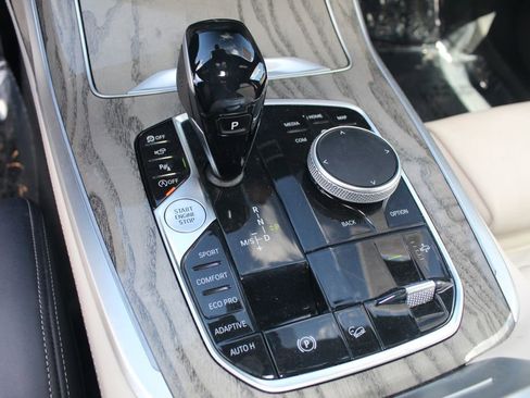 Used 2019 BMW X7 xDrive40i w/ Premium Package AWD/4WD image 15