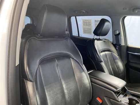 Used 2021 Jeep Grand Cherokee L Limited image 47