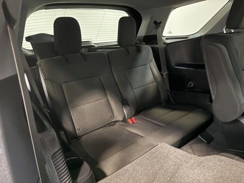 Used 2022 Ford Explorer XLT image 67