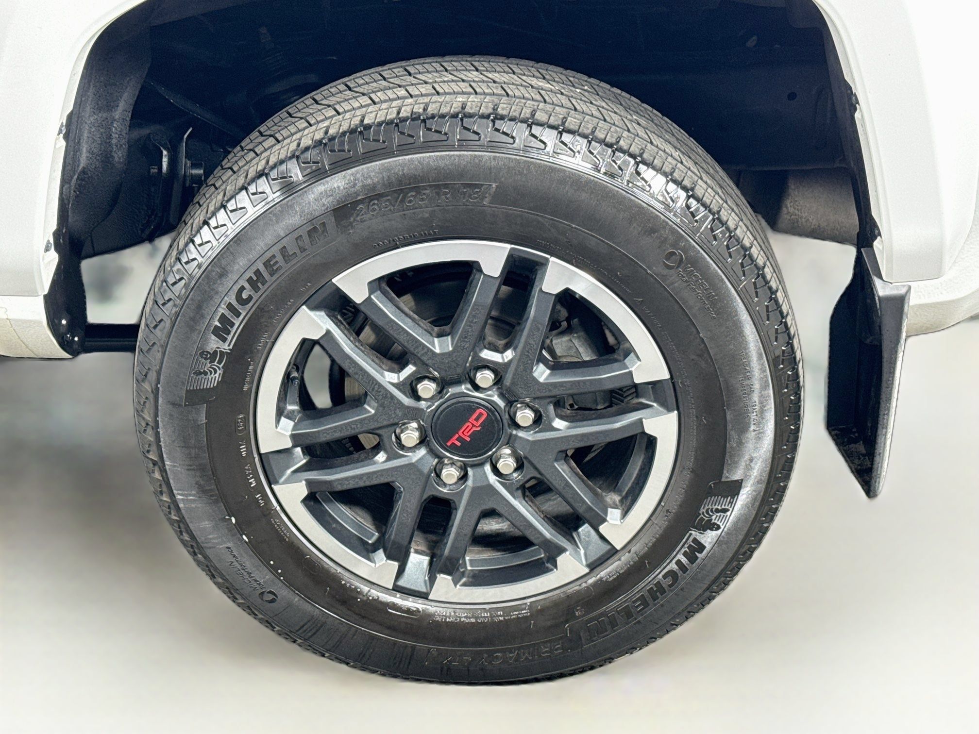 Certified 2024 Toyota Tacoma TRD Sport w/ TRD Sport Premium Package AWD/4WD image 9