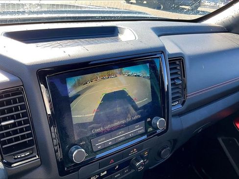 Used 2023 Nissan Frontier PRO-4X w/ Technology Package image 14