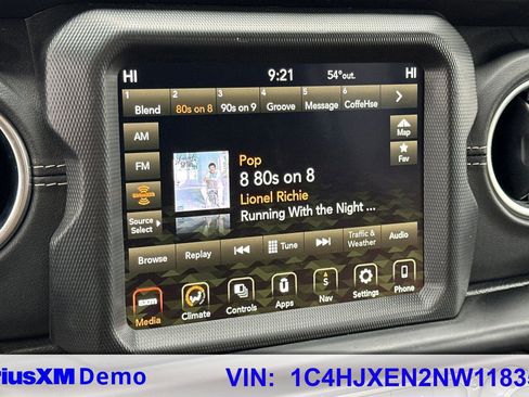 Used 2022 Jeep Wrangler Unlimited Sahara image 29