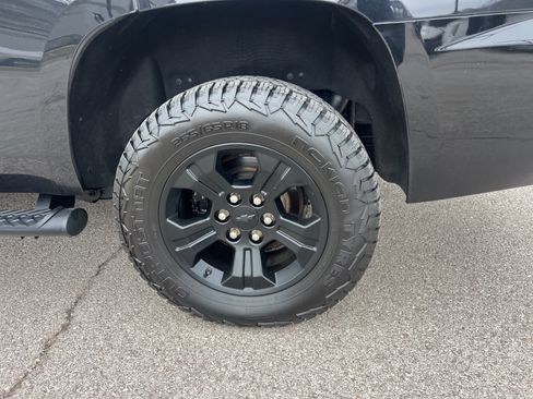 Used 2020 Chevrolet Tahoe LT w/ Luxury Package image 8