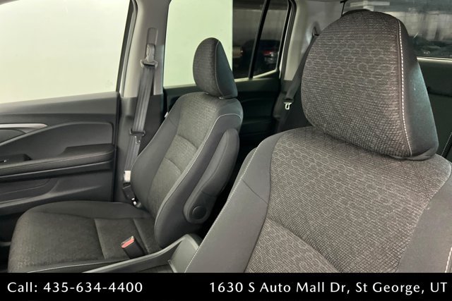 Used 2023 Honda Ridgeline Sport image 16
