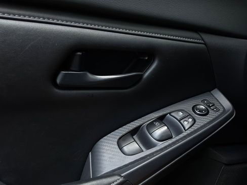Used 2025 Nissan Sentra S FWD image 19