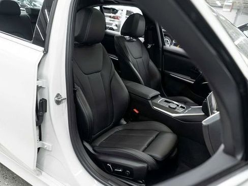 Used 2024 BMW 330e xDrive w/ Convenience Package image 11