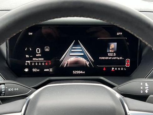 Used 2024 GMC Acadia AT4 w/ Luxury Package image 23