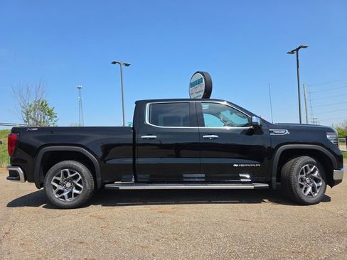 New 2026 GMC Sierra 1500 SLT w/ SLT Premium Plus Package AWD/4WD image 18
