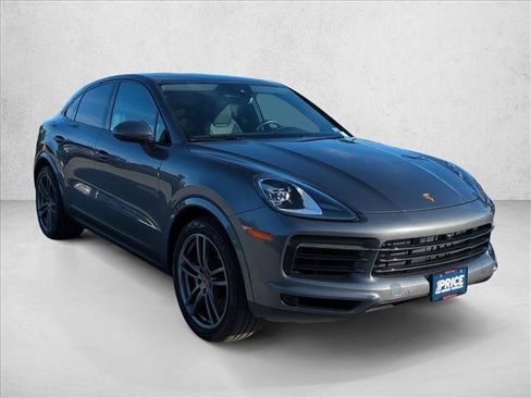 Used 2023 Porsche Cayenne Coupe w/ Premium Package AWD/4WD image 3