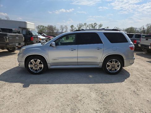 Used 2012 GMC Acadia Denali image 5