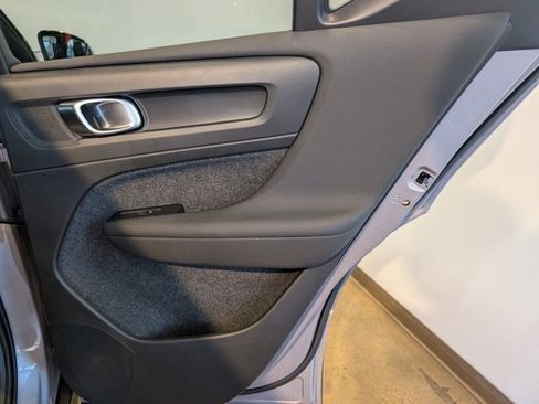 New 2026 Volvo XC40 B5 Plus w/ Protection Package Premier image 27