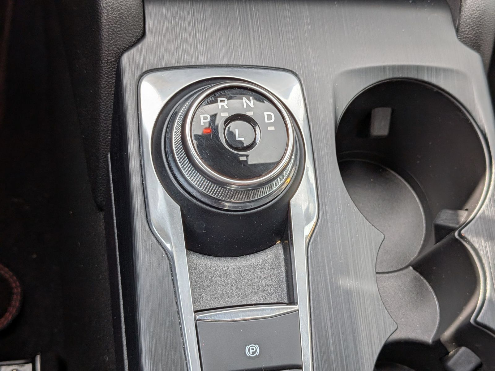 Used 2023 Ford Escape ST-Line w/ Equipment Group 301A FWD image 25