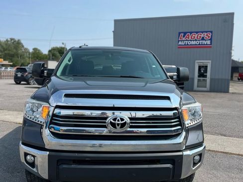 Used 2016 Toyota Tundra SR5 image 3
