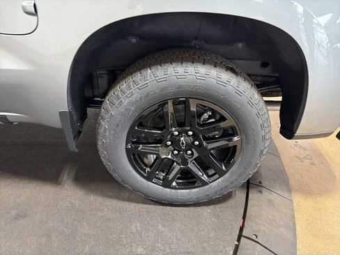 New 2026 Chevrolet Silverado 1500 RST w/ Dark Appearance Package image 33