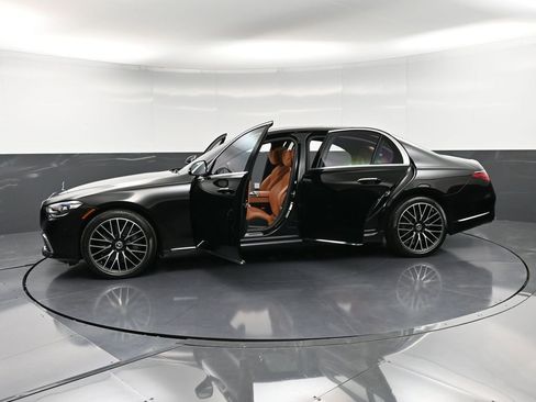 Used 2023 Mercedes-Benz S 580 4MATIC Sedan image 39