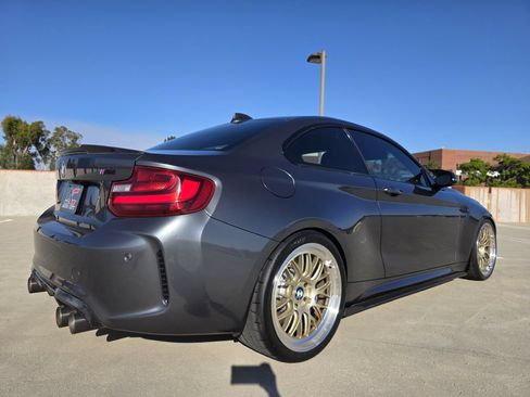 Used 2017 BMW M2 RWD image 9