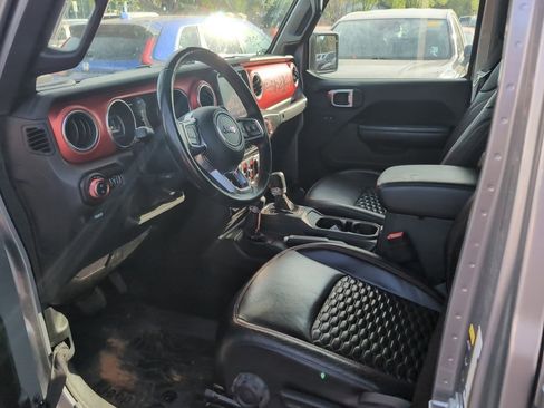 Used 2020 Jeep Gladiator Rubicon image 11