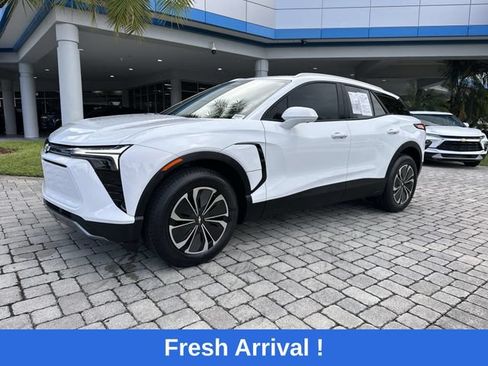 Used 2024 Chevrolet Blazer EV LT AWD/4WD image 21