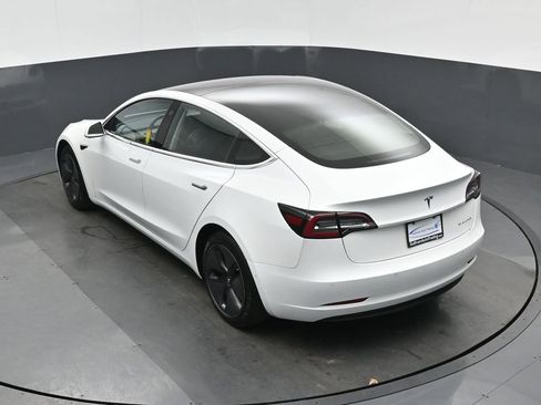 Used 2018 Tesla Model 3 Long Range image 53