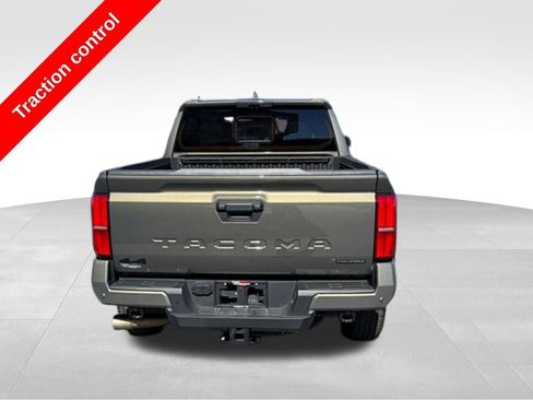 Used 2025 Toyota Tacoma TRD Off-Road w/ TRD Off Road Premium Package AWD/4WD image 6