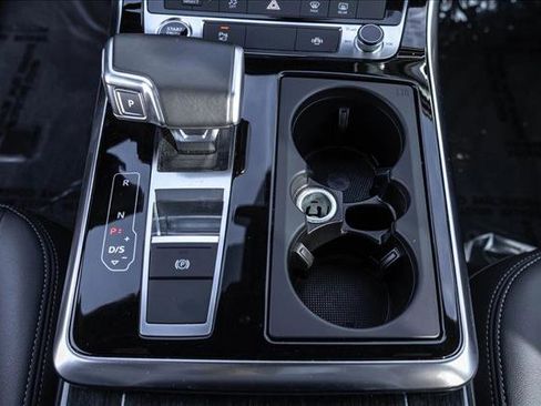 Used 2025 Audi Q7 3.0T Premium Plus image 20