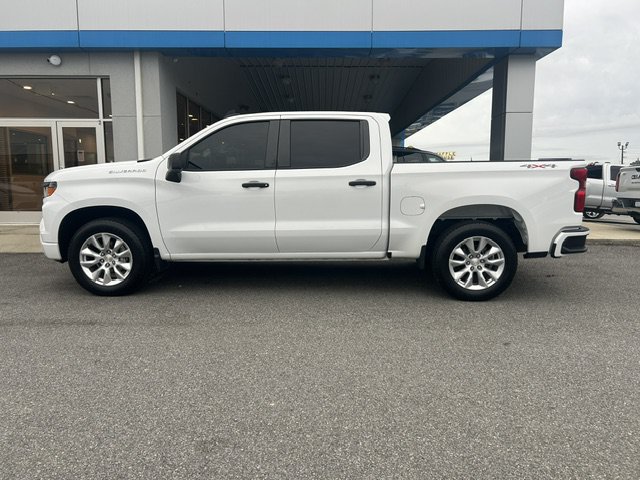 Used 2022 Chevrolet Silverado 1500 Custom AWD/4WD image 6