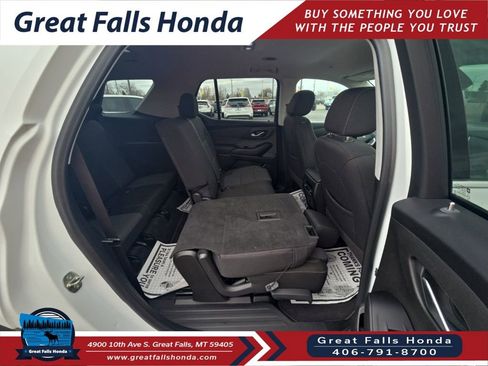 Used 2020 Chevrolet Traverse LS image 18