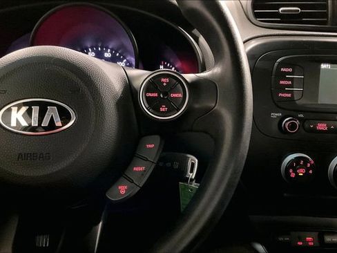 Used 2016 Kia Soul w/ Convenience Package FWD image 19