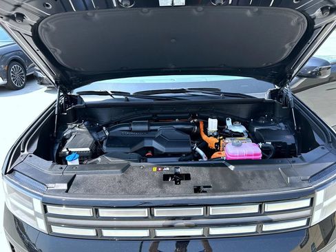 Used 2026 Hyundai Santa Fe SEL AWD/4WD image 25