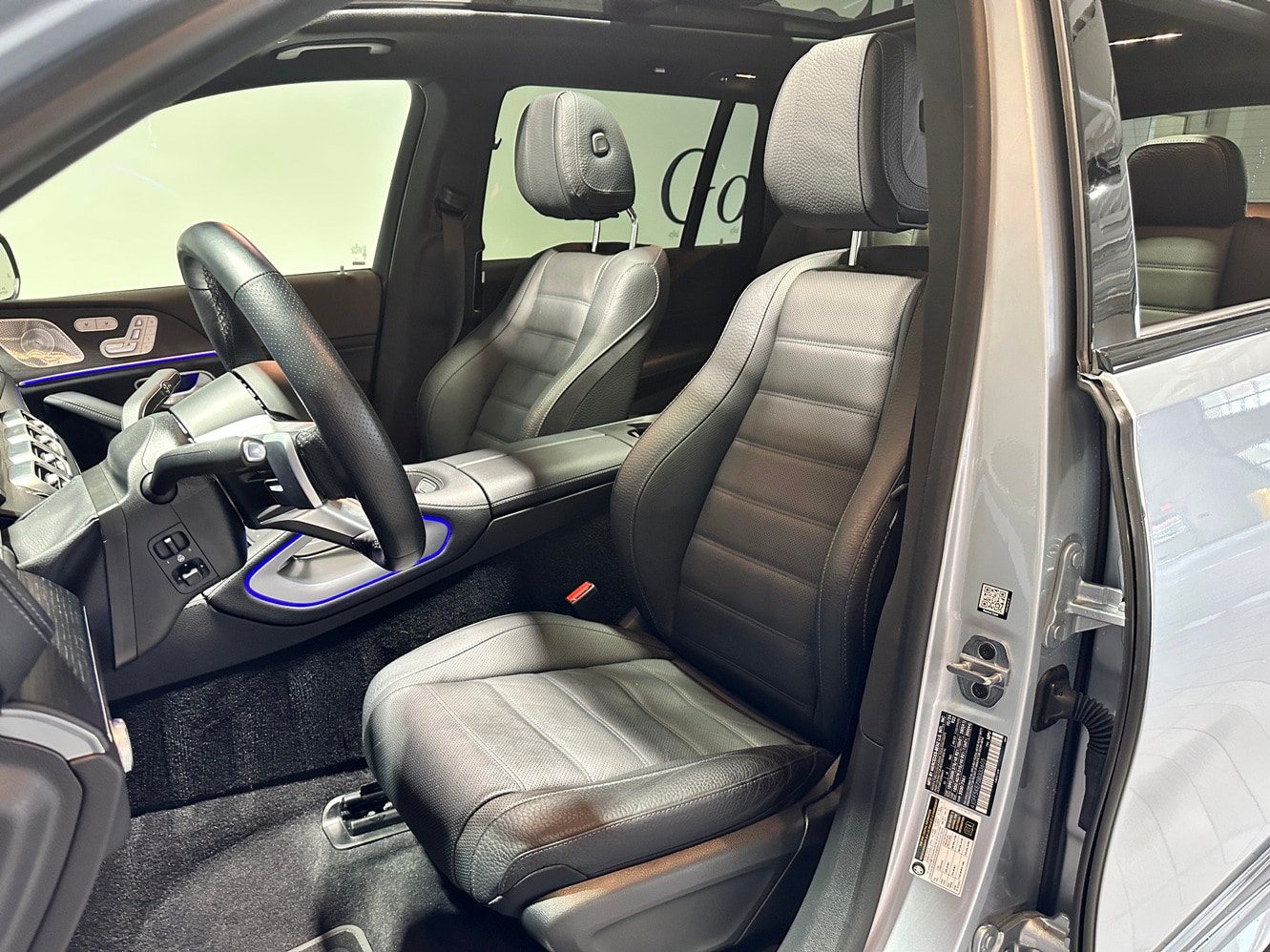 Certified 2025 Mercedes-Benz GLS 450 4MATIC image 15