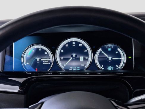 Used 2019 Rolls-Royce Phantom Sedan RWD image 17