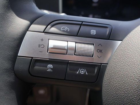 New 2026 Hyundai Tucson Limited FWD image 13