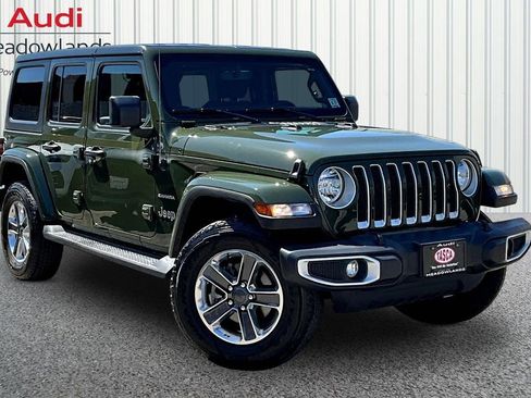 Used 2022 Jeep Wrangler Unlimited Sahara w/ Cold Weather Group AWD/4WD image 3