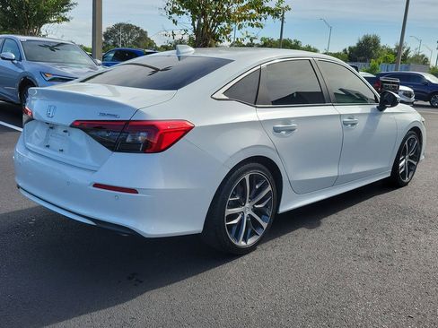 Used 2023 Honda Civic Touring image 6