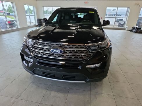 Used 2022 Ford Explorer King Ranch w/ Class IV Trailer Tow Package AWD/4WD image 2