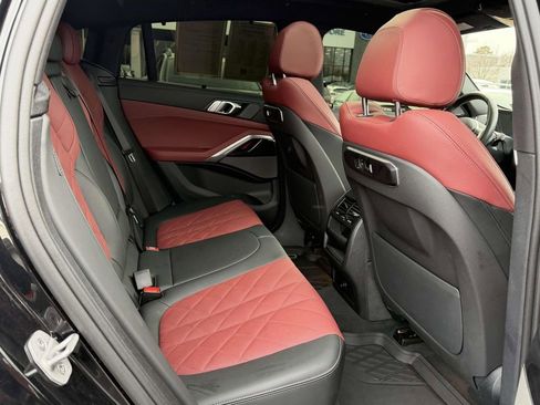 Used 2024 BMW X6 xDrive40i w/ Executive Package image 13