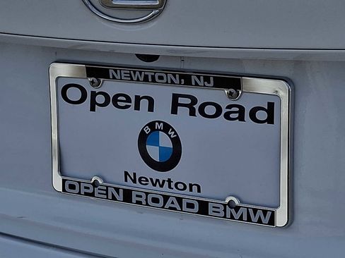 Used 2020 Lexus IS 300 F Sport w/ Blackline Edition image 33