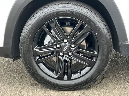 Used 2024 Chevrolet Trax ACTIV w/ Driver Confidence Package FWD image 30