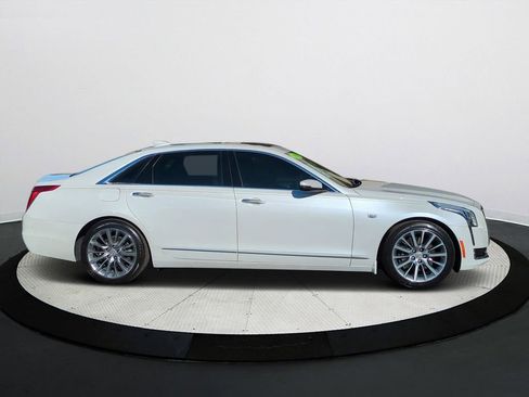 Used 2016 Cadillac CT6 Luxury image 3