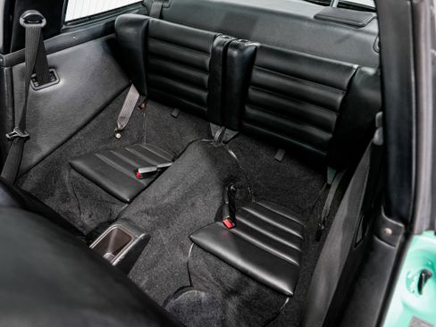 Used 1992 Porsche 911 Targa image 22