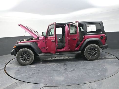 Used 2024 Jeep Wrangler Sport S image 28