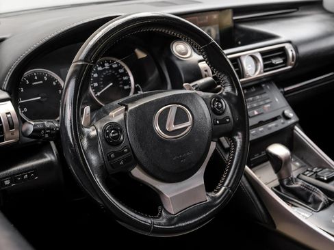 Used 2015 Lexus IS 350 w/ Navigation System Package RWD image 22