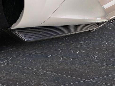 New 2025 Ford Expedition Active image 33