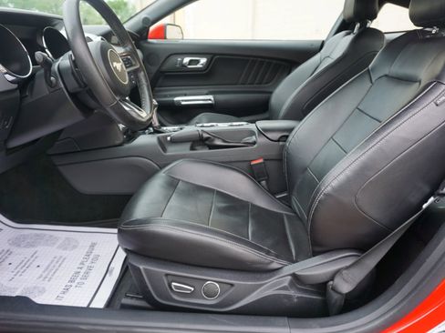 Used 2016 Ford Mustang GT Premium RWD image 23