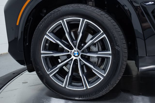 Used 2026 BMW X5 xDrive40i AWD/4WD image 27
